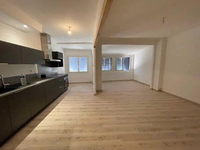 Appartement - 96 m² - 3 pièces