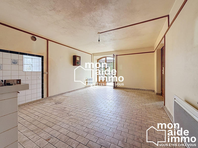 Maison - 355 m² - 10 pièces