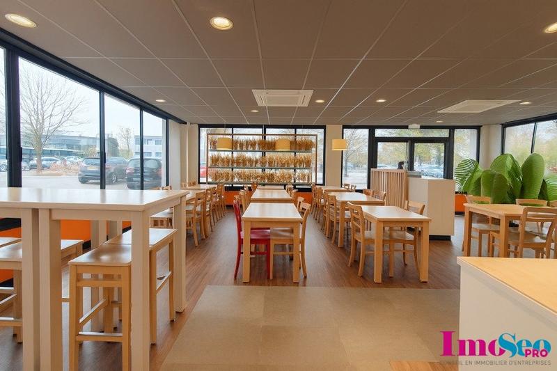 Local d'activité / Entrepôt - 196 m²