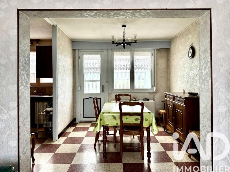 Maison - 96 m² - 4 pièces