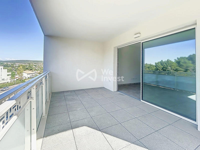 Appartement - 86 m² - 4 pièces