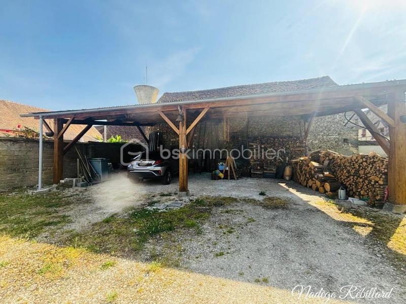 Propriété - 180 m² - 6 pièces