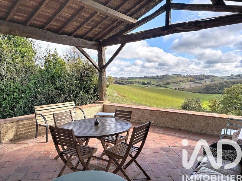 Maison de village - 183 m² - 4 pièces