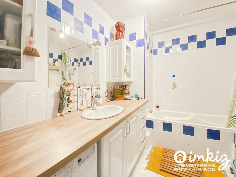 Appartement - 86 m² - 4 pièces