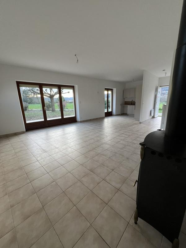 Appartement - 111 m² - 4 pièces