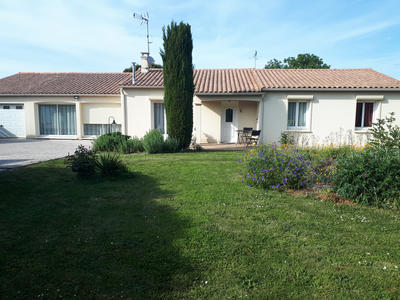 Maison - 170 m² - 8 pièces