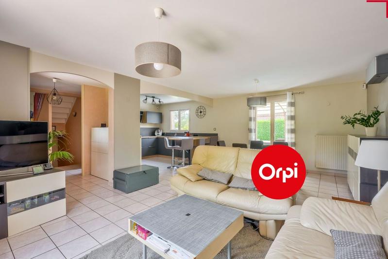 Maison - 106 m² - 5 pièces