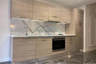 Appartement - 85 m² - 3 pièces