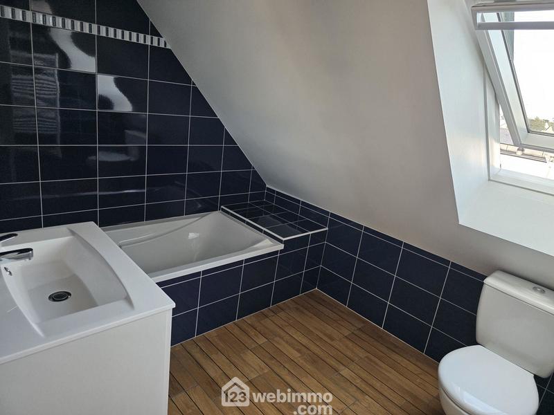 Maison - 88 m² - 4 pièces