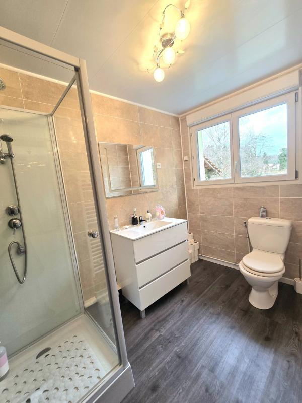 Pavillon - 128 m² - 5 pièces