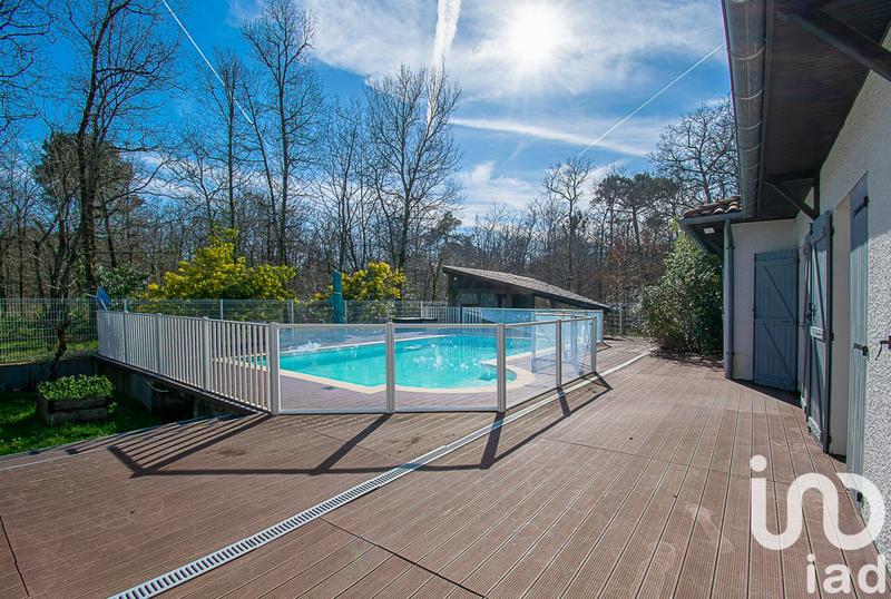 Maison - 165 m² - 6 pièces