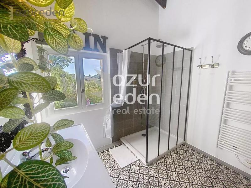 Maison - 94 m² - 4 pièces