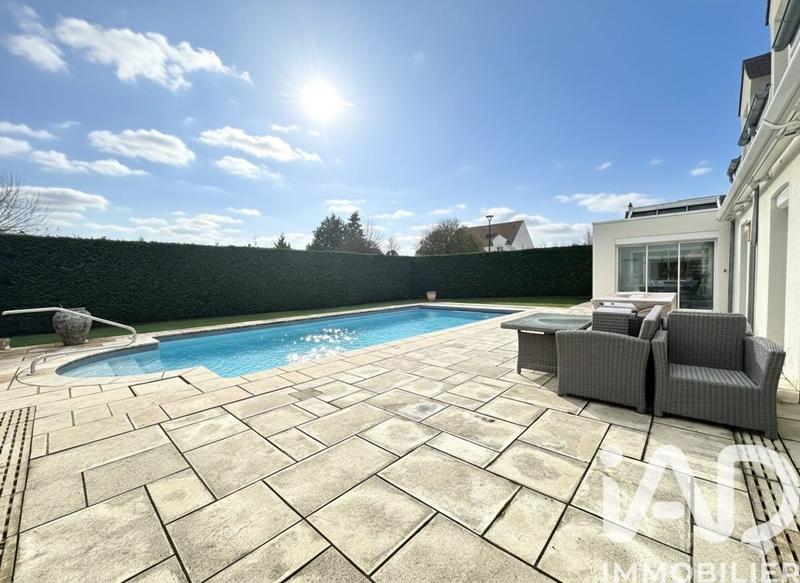 Maison de maîtres - 254 m² - 8 pièces