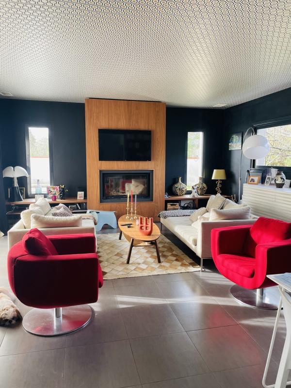 Maison - 180 m² - 5 pièces