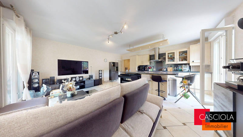 Appartement - 72 m² - 3 pièces