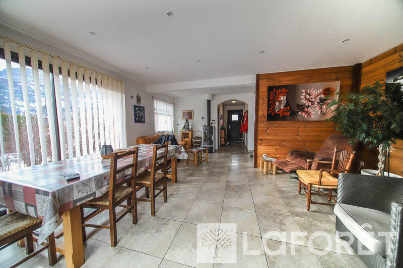 Maison - 117 m² - 4 pièces