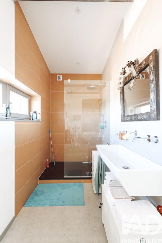 Loft - 177 m² - 5 pièces