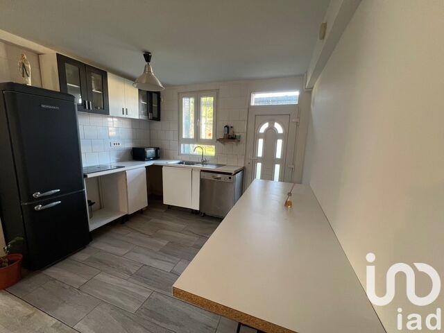 Maison - 140 m² - 5 pièces