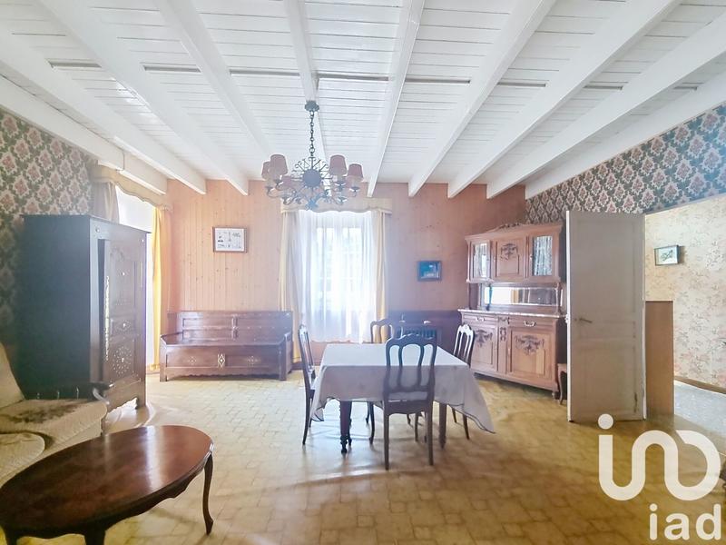 Maison - 243 m² - 10 pièces