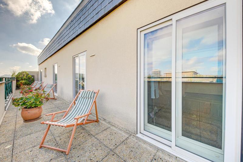 Appartement - 172 m² - 7 pièces