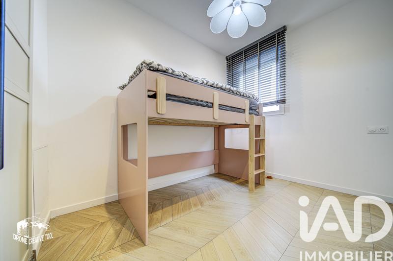 Maison - 90 m² - 5 pièces