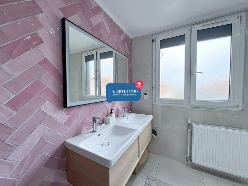 Maison - 122 m² - 5 pièces