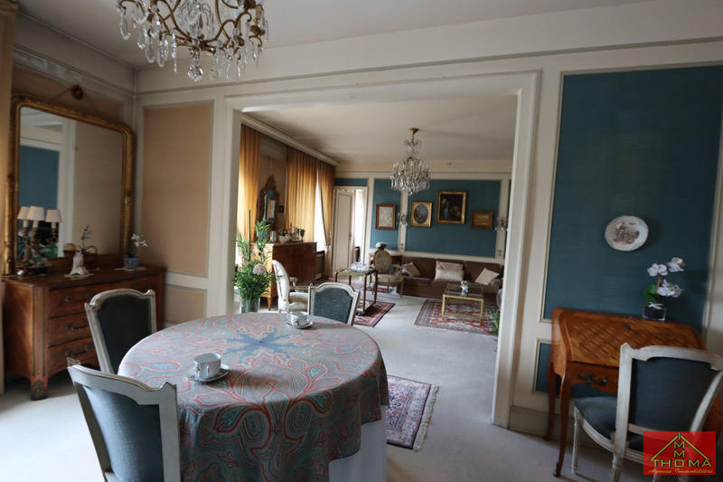 Appartement - 155 m² - 6 pièces