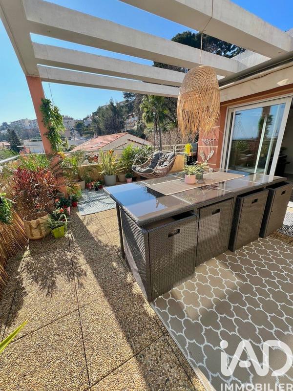 Appartement - 77 m² - 3 pièces