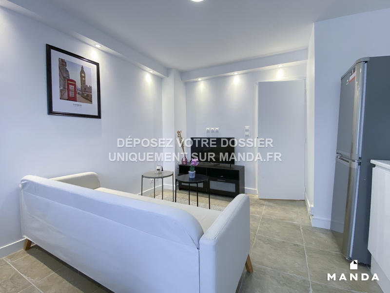 Chambre - 10 m² - 4 pièces