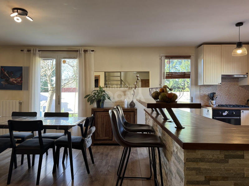 Maison - 107 m² - 5 pièces