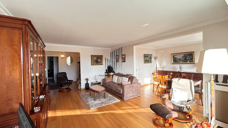 Appartement - 83 m² - 4 pièces