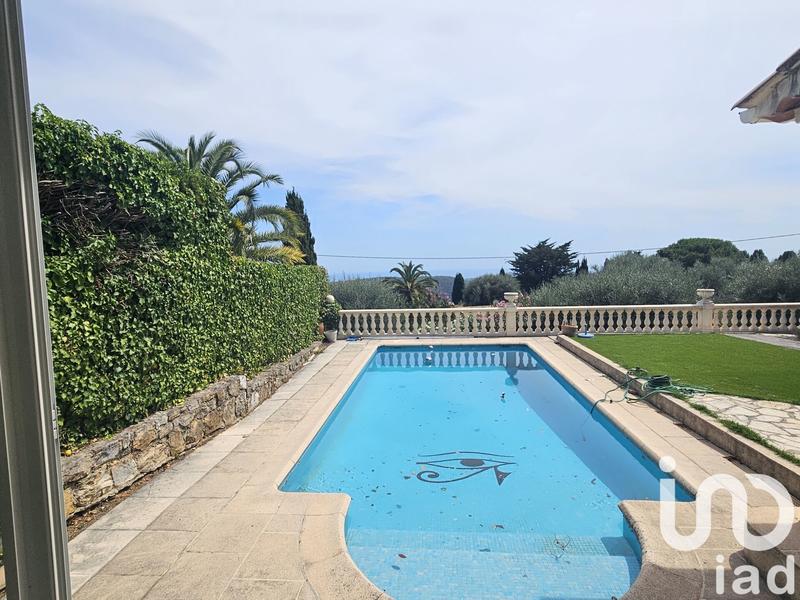 Maison - 166 m² - 4 pièces