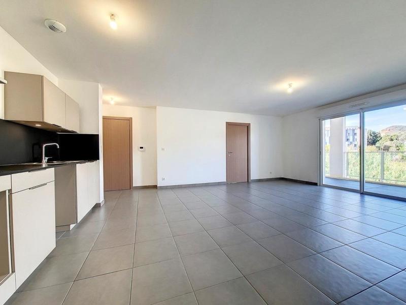 Appartement - 67 m² - 3 pièces