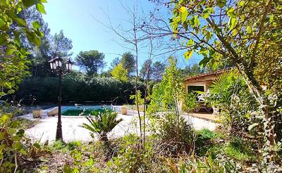 Maison - 177 m² - 9 pièces