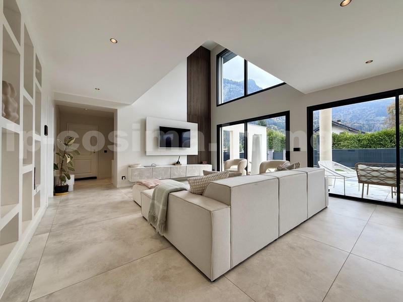 Villa - 146 m² - 5 pièces