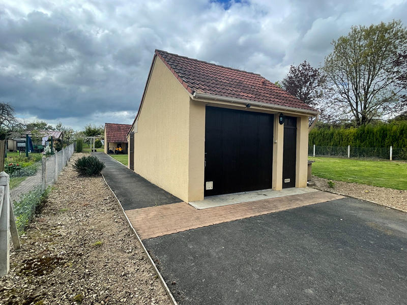 Maison - 95 m² - 4 pièces