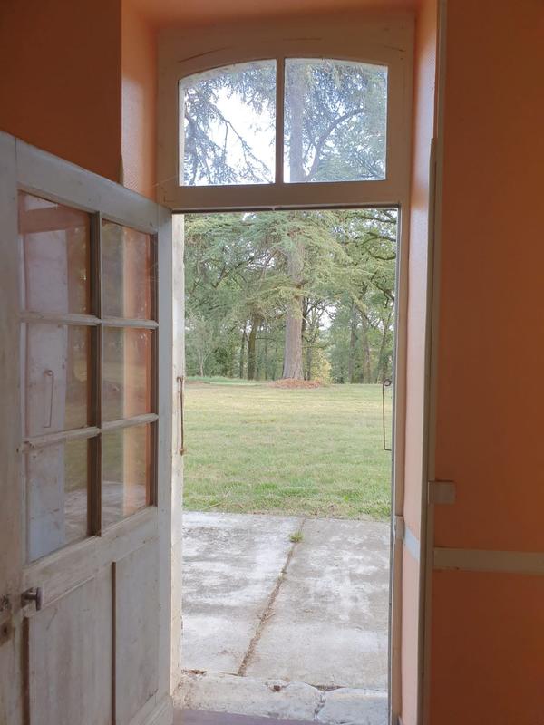 Maison - 335 m² - 14 pièces