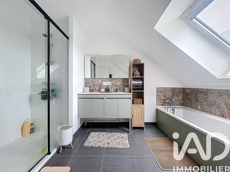 Maison - 87 m² - 4 pièces