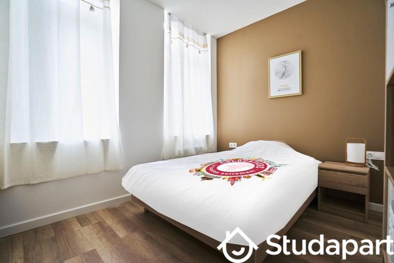 Chambre - 13 m² - 1 pièce