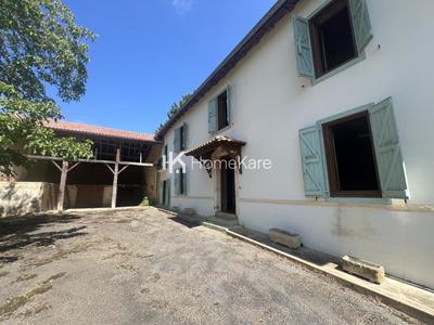 Maison - 150 m² - 5 pièces