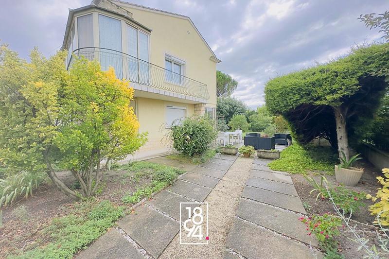 Villa - 131 m² - 6 pièces