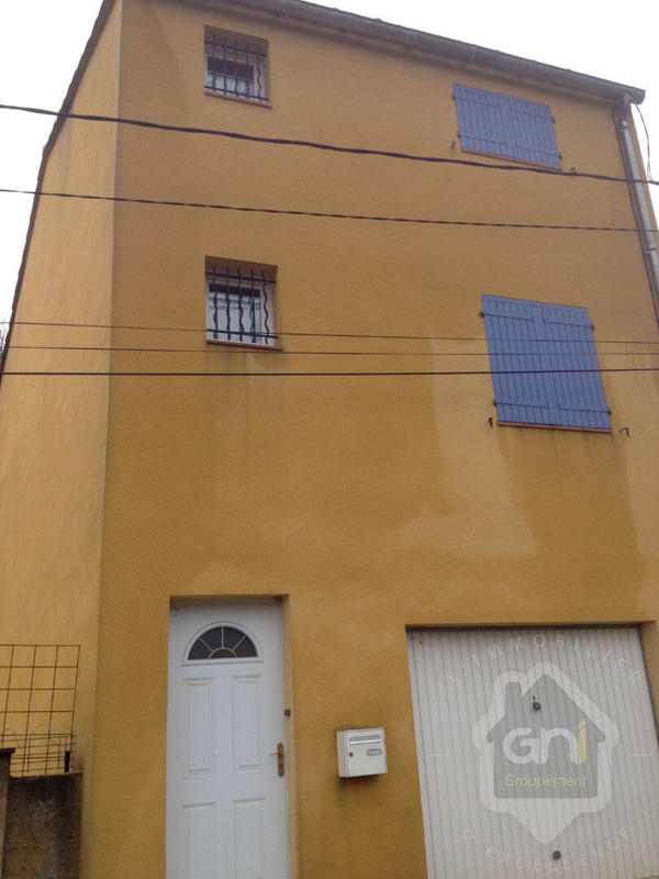 Maison de village - 87 m² - 4 pièces