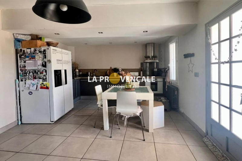 Maison - 84 m² - 4 pièces