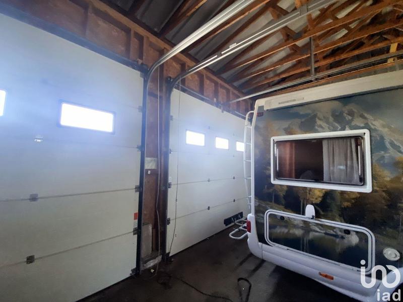 Local commercial - 413 m²