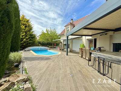 Maison - 165 m² - 7 pièces