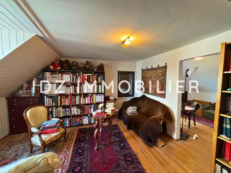 Maison - 167 m² - 8 pièces