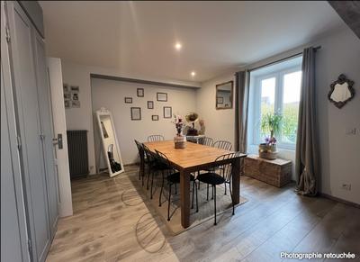 Appartement ancien - 99 m² - 5 pièces