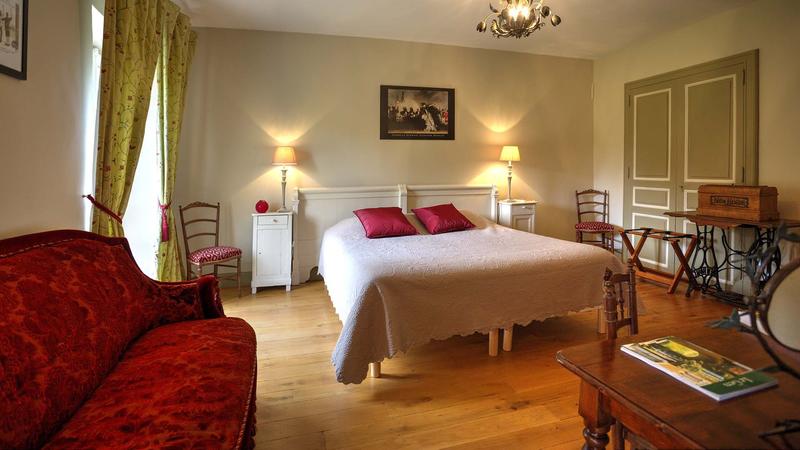 Maison - 520 m² - 18 pièces