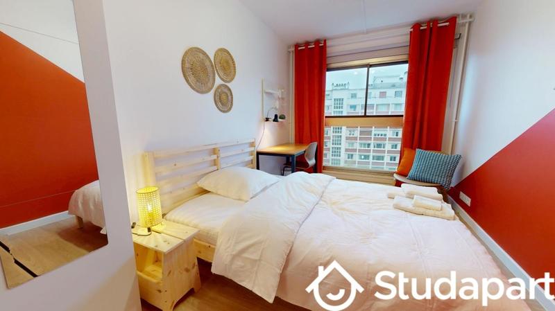 Chambre - 9 m² - 1 pièce