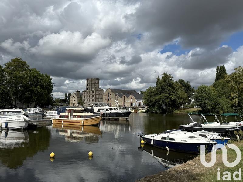 Maison - 214 m² - 9 pièces